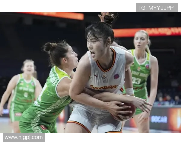 李月汝首节三投三中高效砍下16分却无奈遭遇球队失利